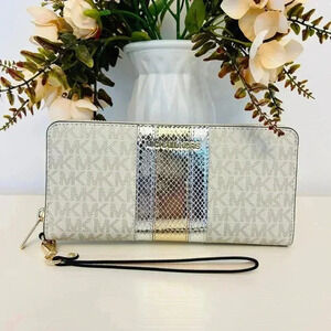 Michael Kors jet set large continental wallet MK